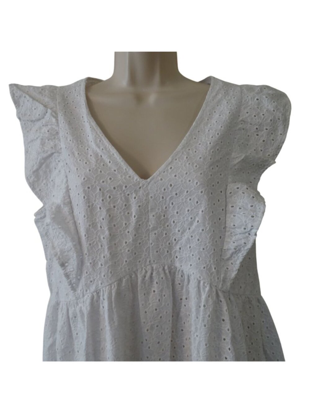Time And Tru Women White Eyelet Ruffle Sleeveless Tiered Mini Dress Size M 8 10 - Picture 4 of 12